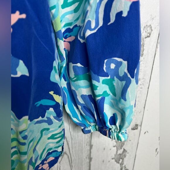 Lilly Pulitzer Elsa Leaf Tropical Silk Blouse Blue Green Tunic Shirt Top Size XS - Picture 2 of 9